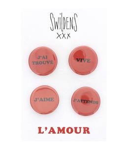 Swildens - Femme - Lot de 4 badges rouges en métal "L'Amour" - Rouge