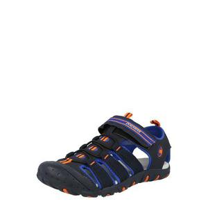 Chaussures ouvertes