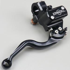 Maître cylindre de frein avant radial pour quad (accélérateur poignée) Beringer 12 noir
