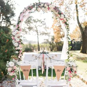 Décoration d'Arche Romantique Mariage - Le Jardin des Fleurs